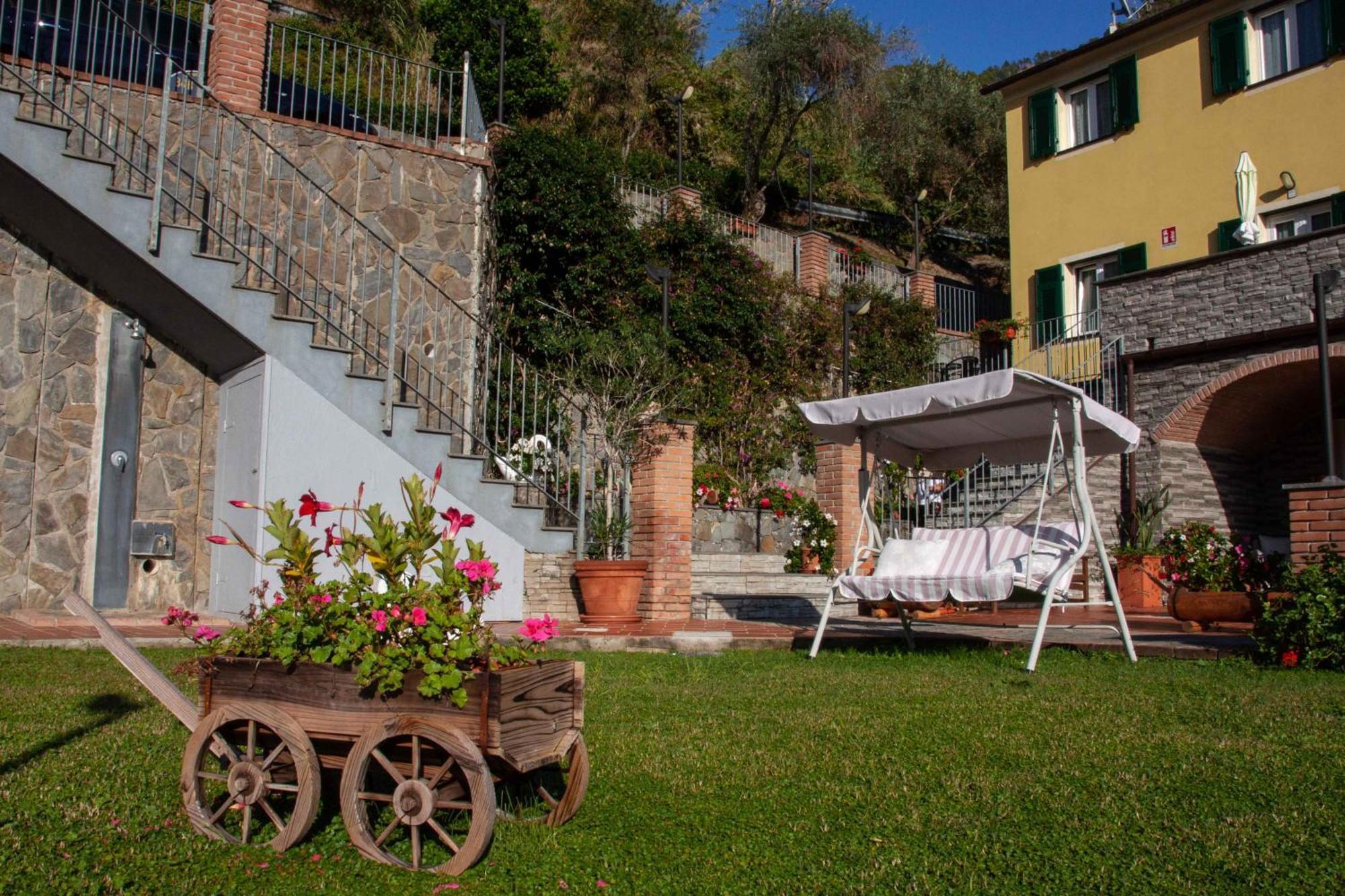 B&B Vignola Леванто Екстер'єр фото